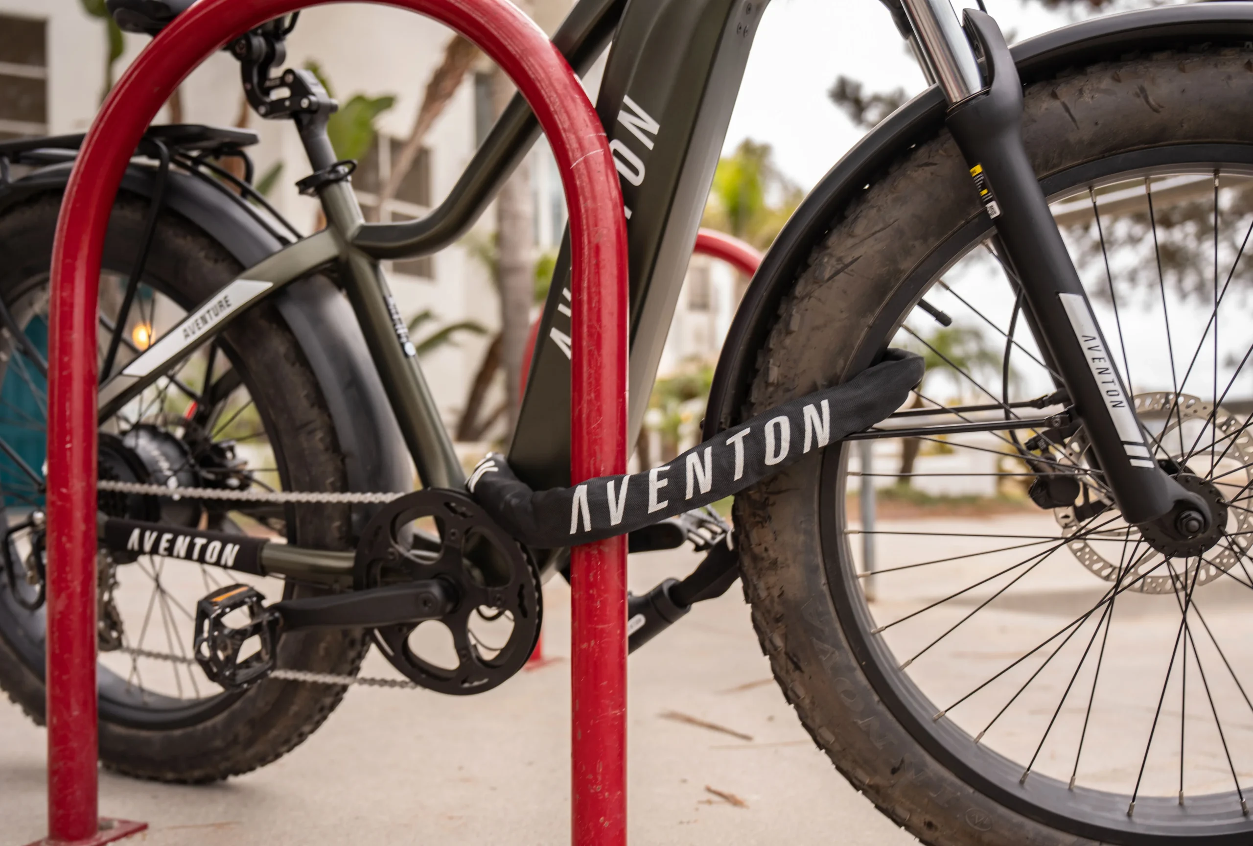 Aventon Chain Lock - Image 6